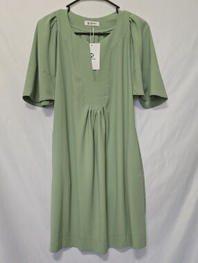NWT Wenrine Sage Mint Green Flutter Sleeve Mini Dress Size Small
